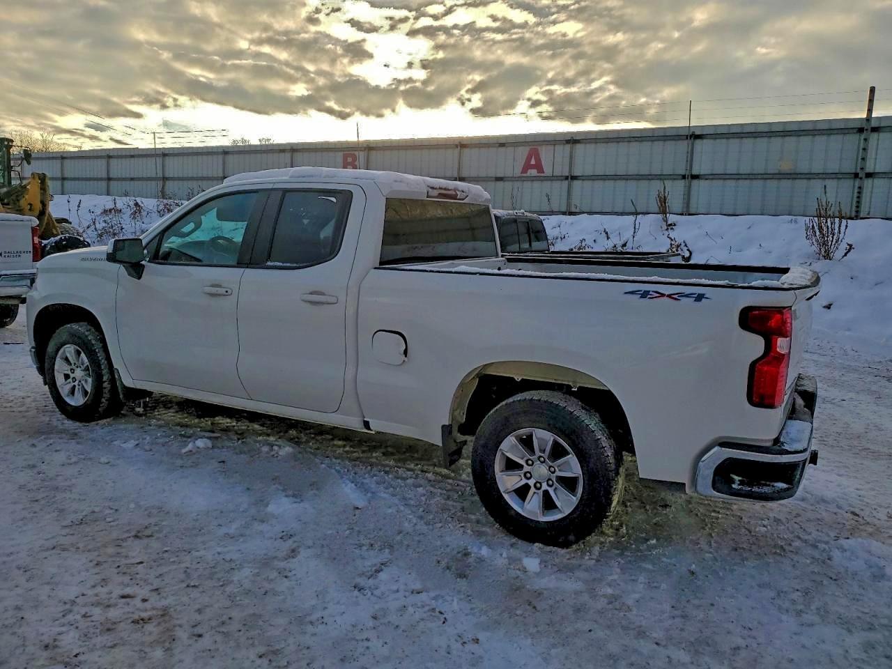 2020 Chevrolet Silverado K1500 lt