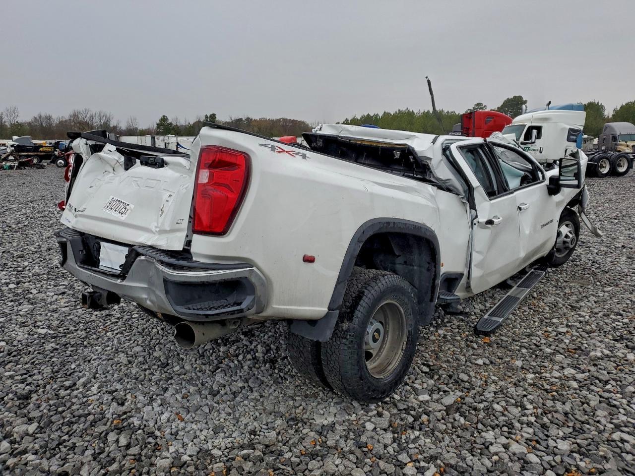 2022 Chev Silverado K3500 LT