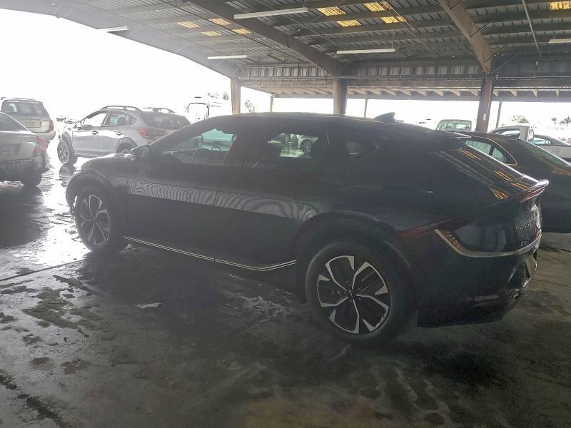 2022 KIA EV6 Light