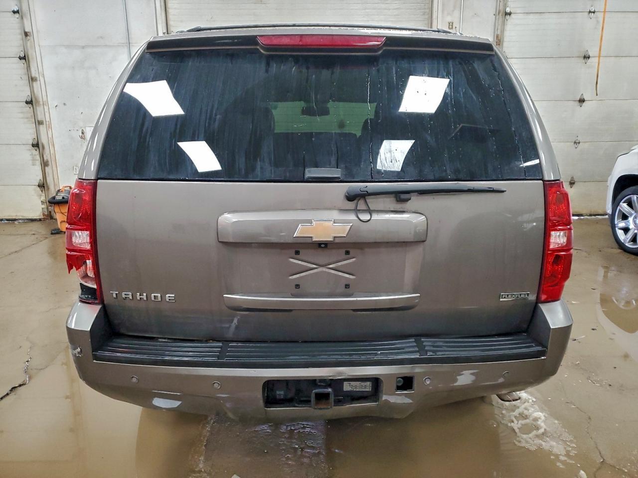 2011 Chevrolet Tahoe C1500 ls