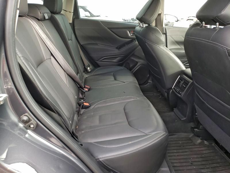 2022 Subaru Forester Touring