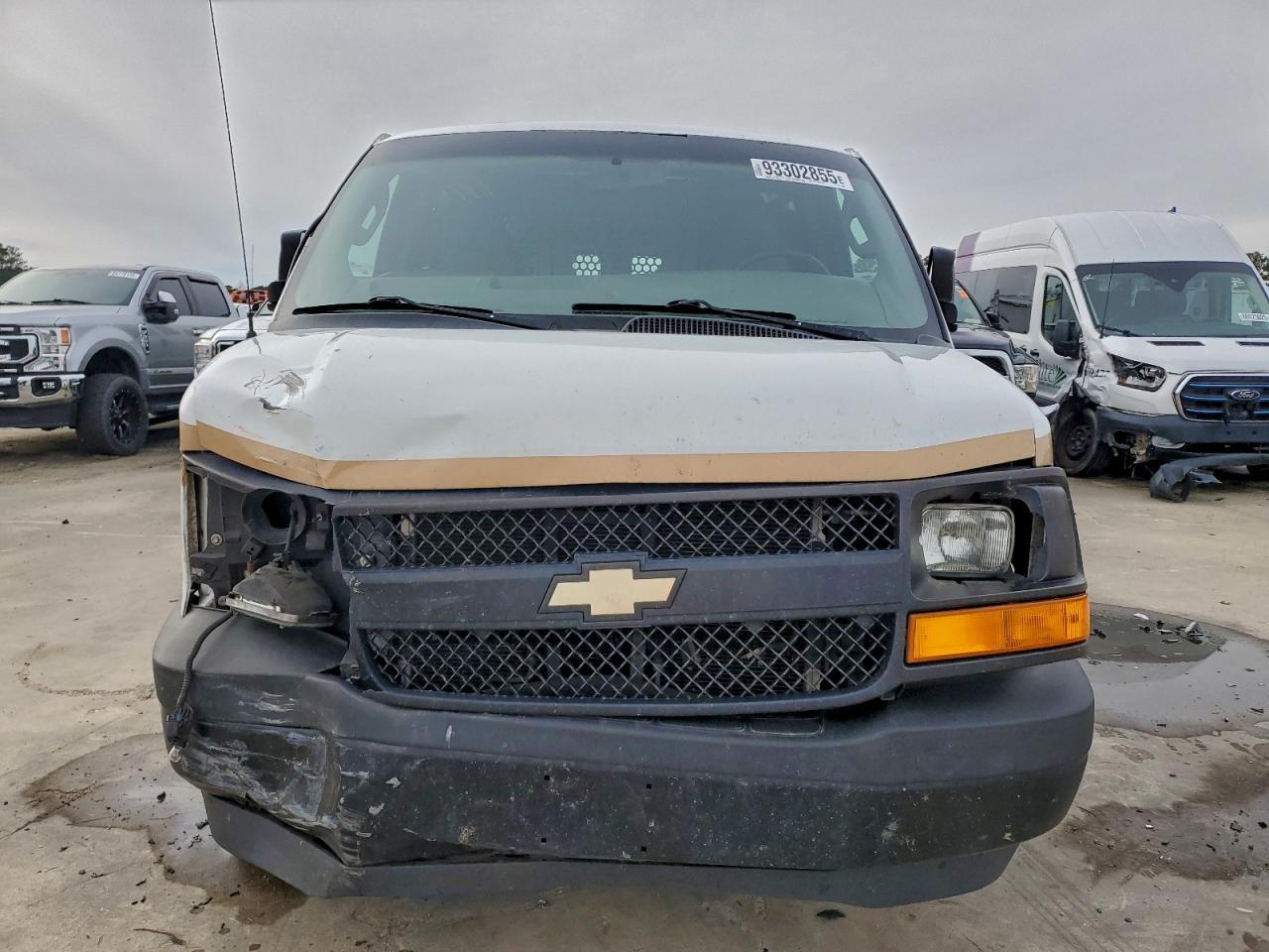 2017 Chevrolet Express G2500