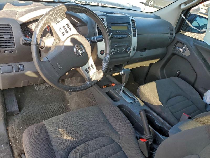 2015 Nissan Frontier s