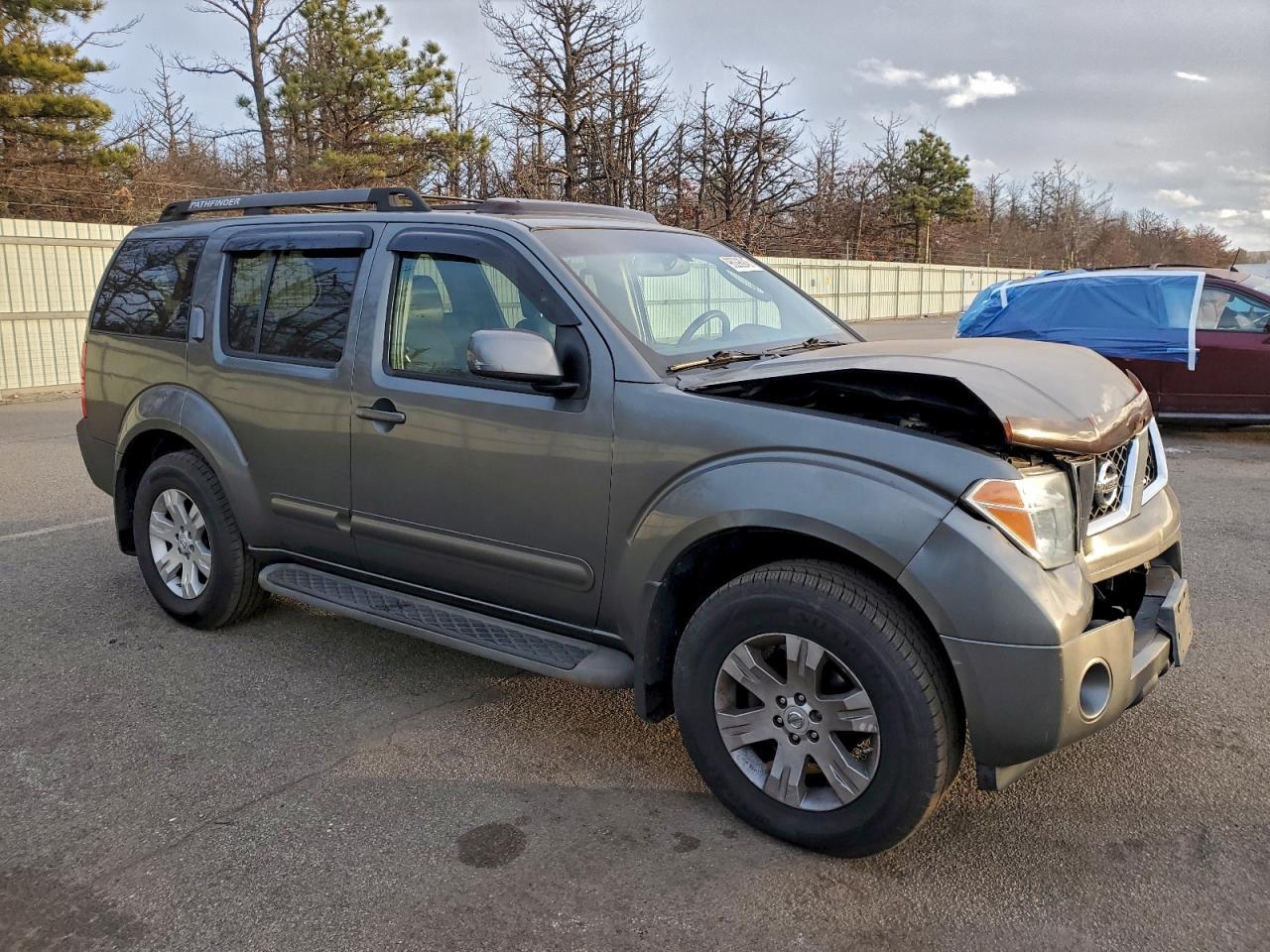 2006 Nissan Pathfinder le