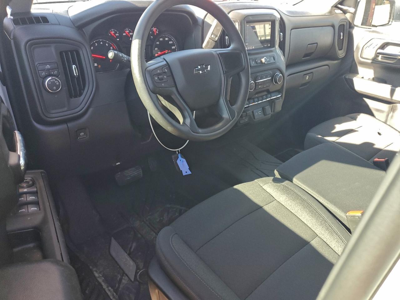 2026 Chevrolet Silverado C1500 Custom