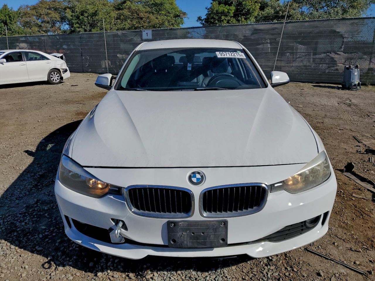 2014 BMW 320 i