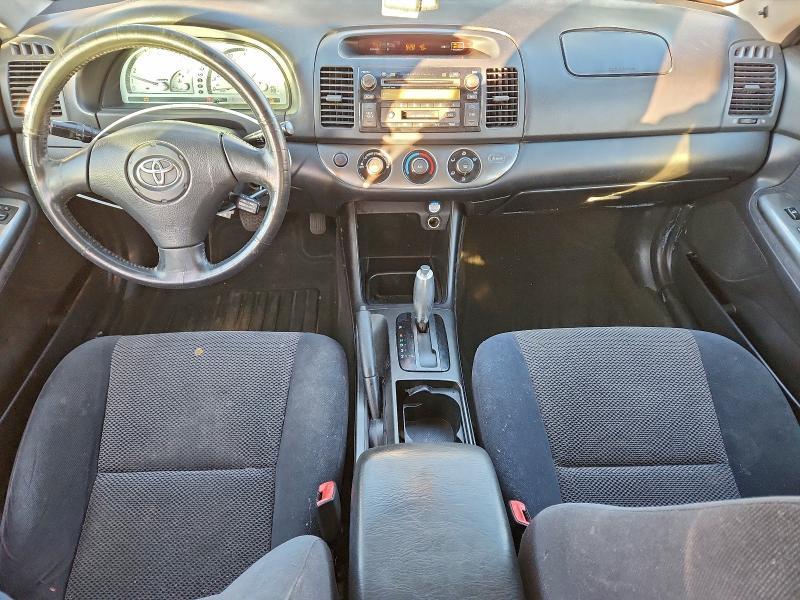 2004 Toyota Camry se