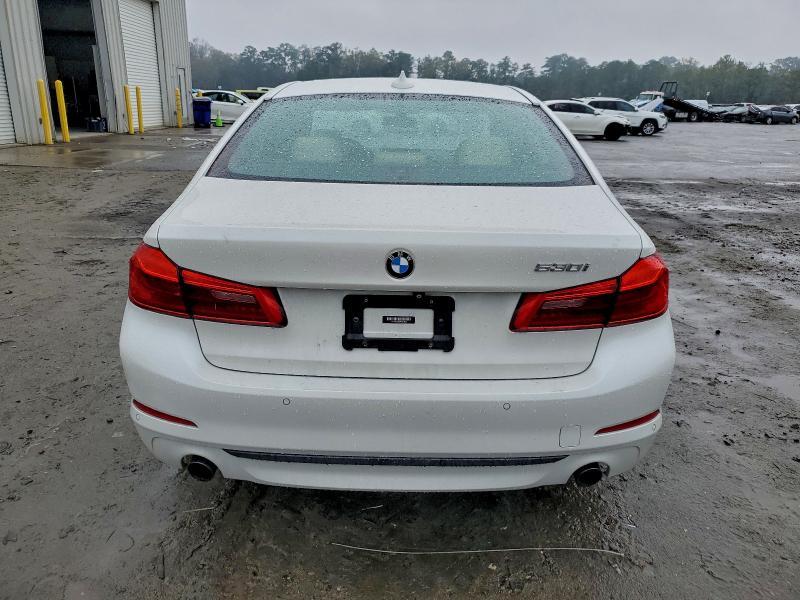 2019 BMW 530 i