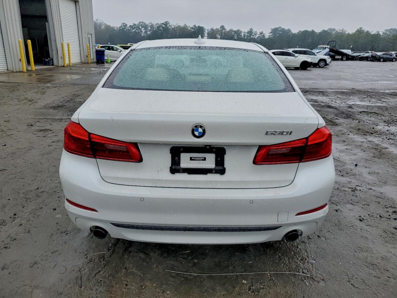 2019 BMW 530 i