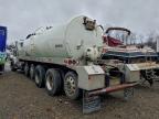 2025 International HX520 Vacuum Truck
