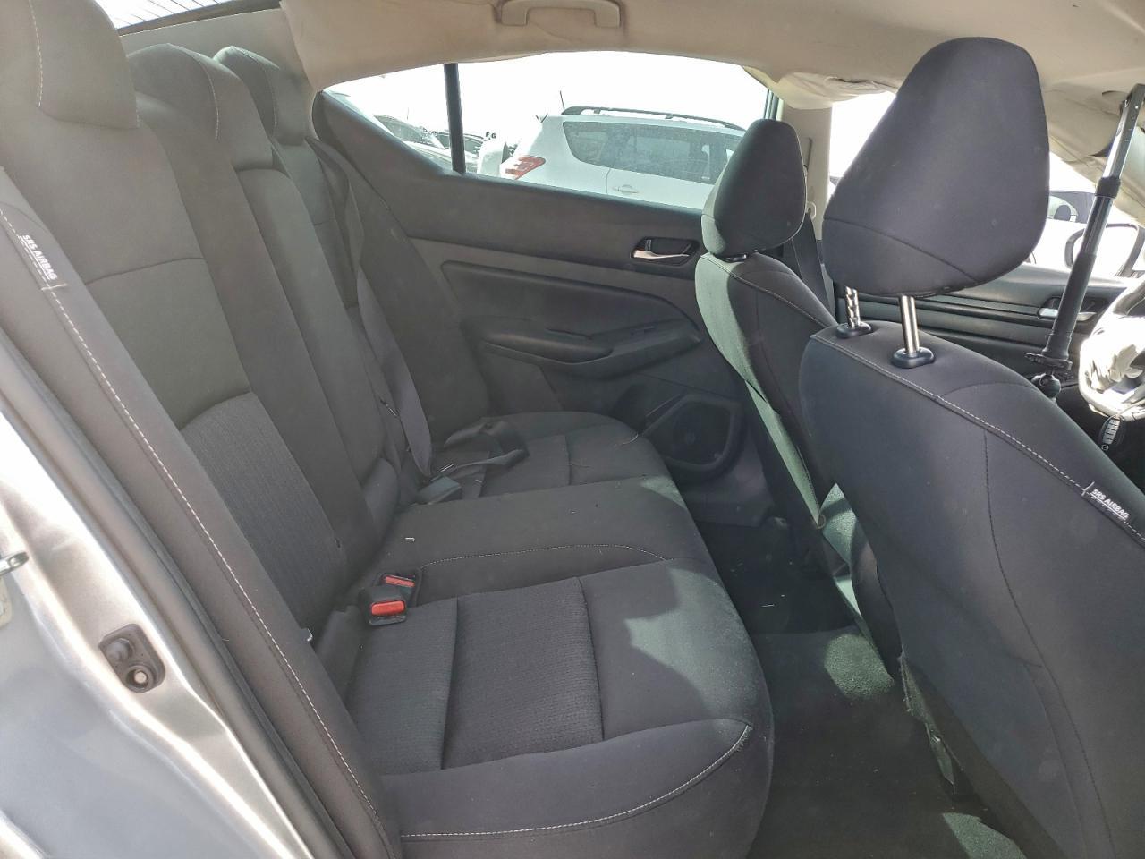 2021 Nissan Altima s