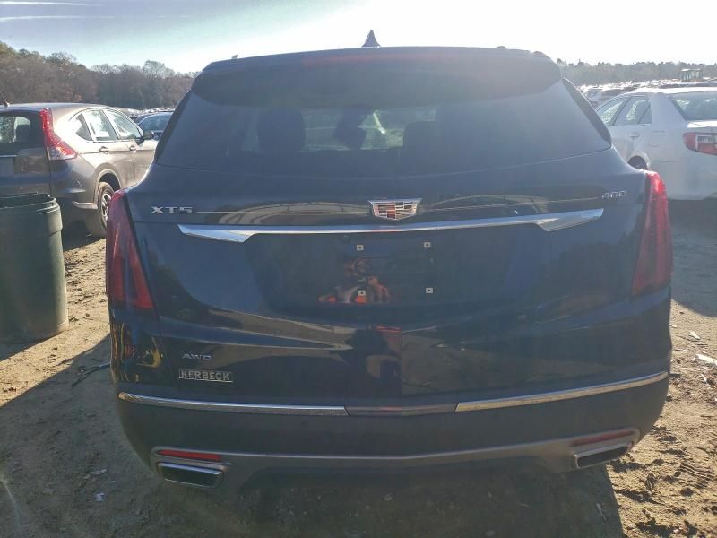 2021 Cadillac XT5 Premium Luxury