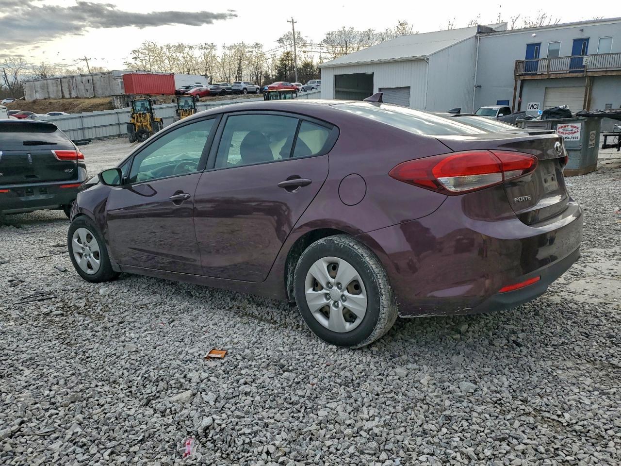 2017 KIA Forte lx
