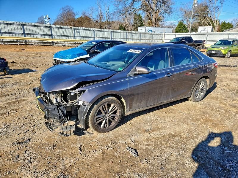 2015 Toyota Camry se