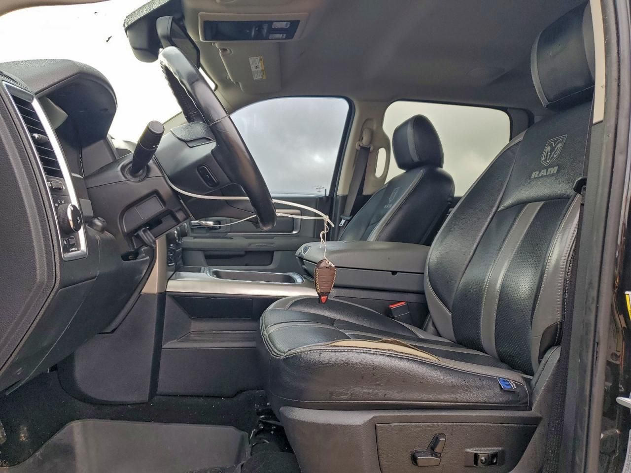 2017 Dodge Ram 1500 slt