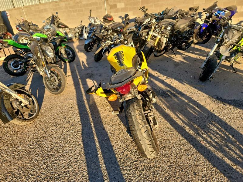2009 Yamaha FZ6 R