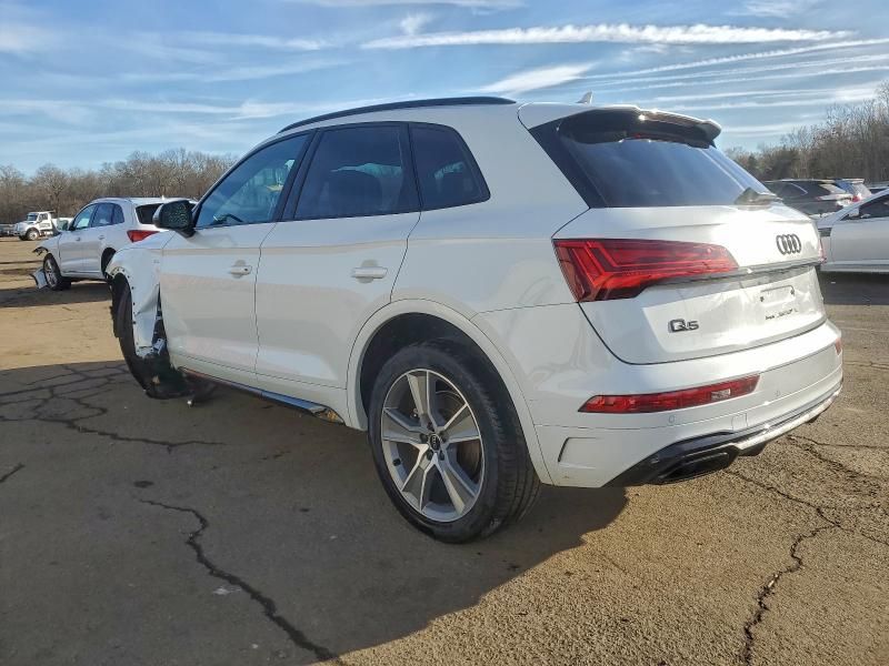 2025 Audi Q5 Premium 45