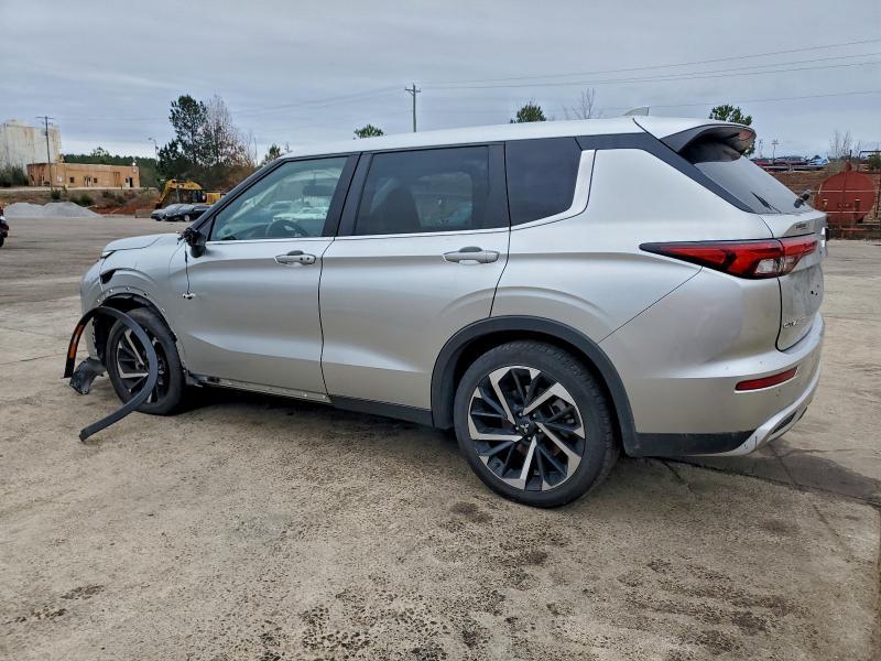 2023 Mitsubishi Outlander se