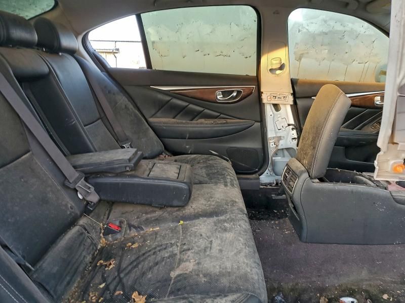 2014 Infiniti Q50 Base