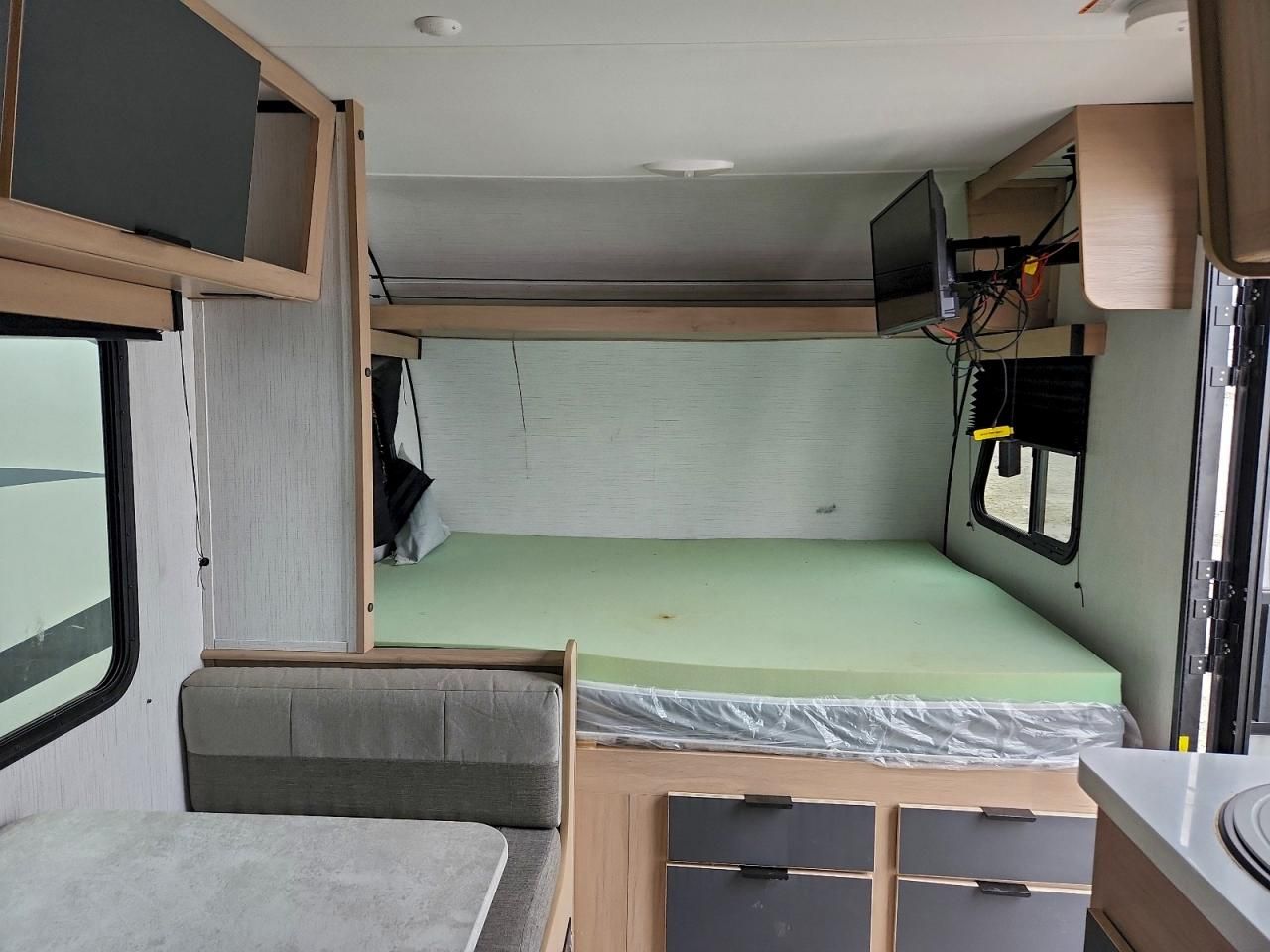 2022 Hitchhiker Travel Trailer