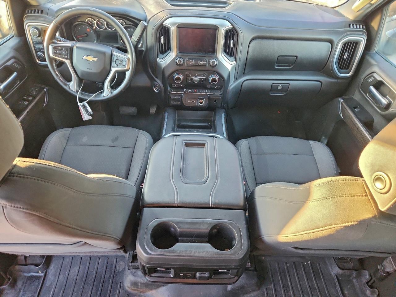 2020 Chevrolet Silverado K3500 lt