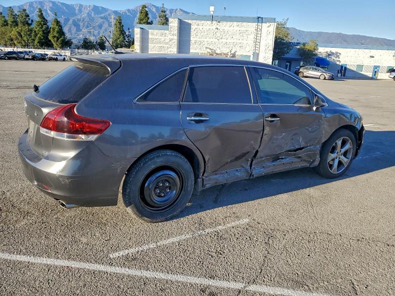 2013 Toyota Venza le