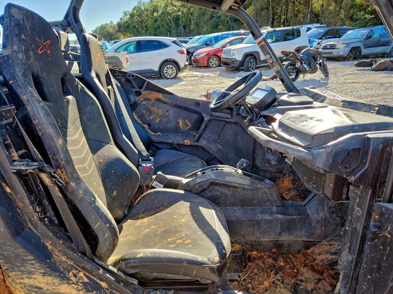 2025 Can-Am Commander XMR Utility Vehicle