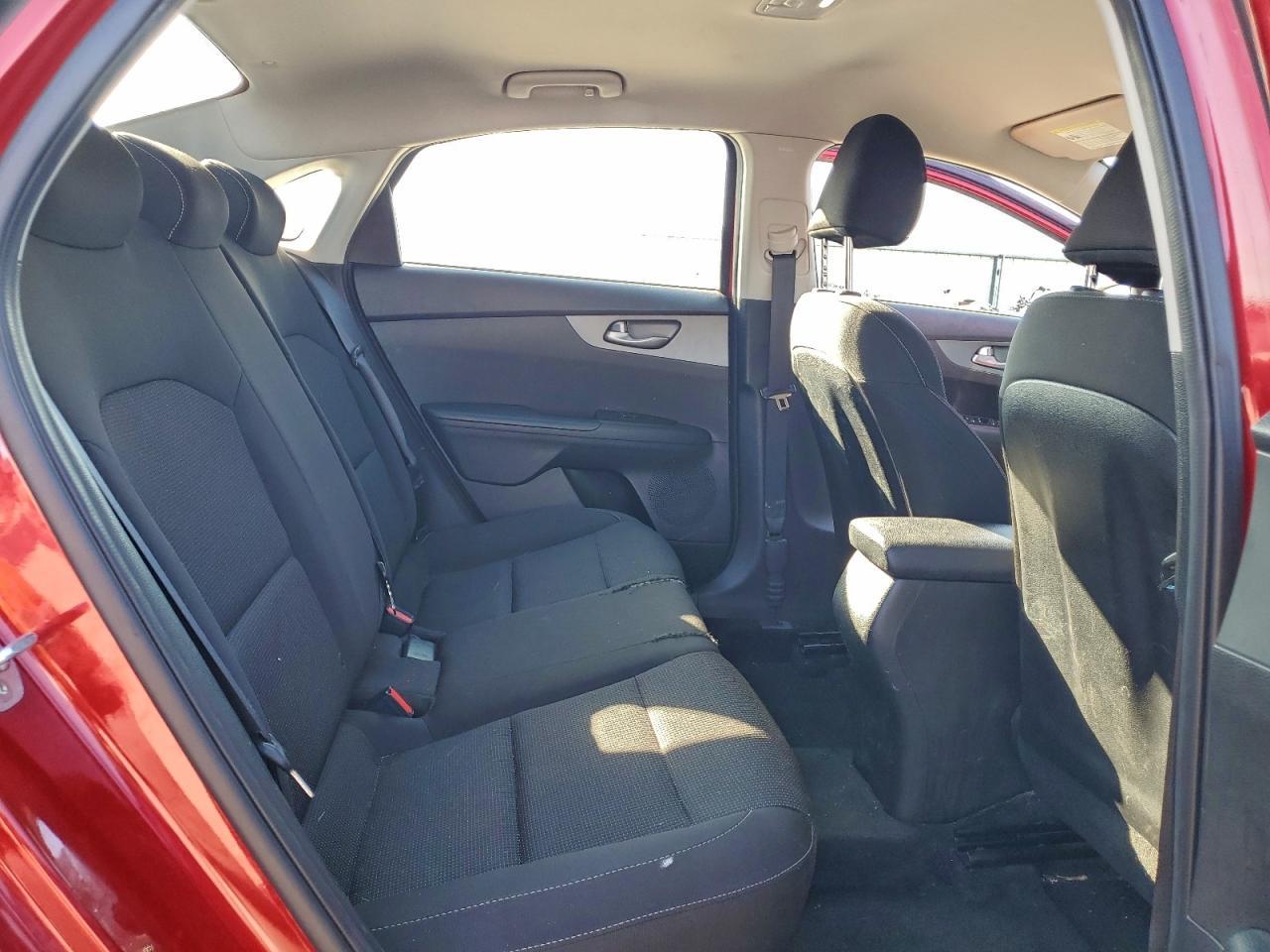 2021 KIA Forte fe