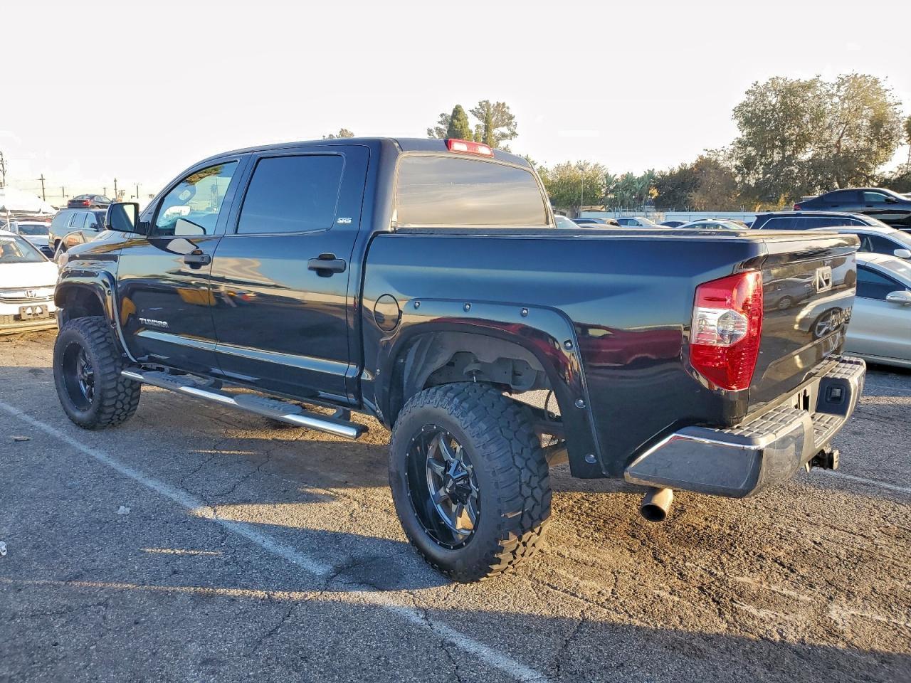2014 Toyota Tundra Crewmax SR5