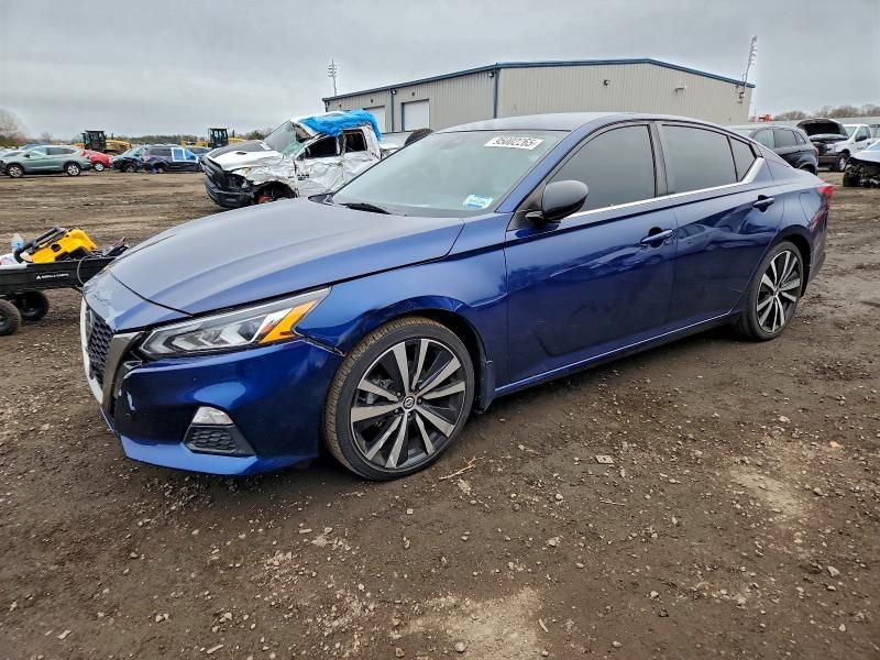 2021 Nissan Altima sr