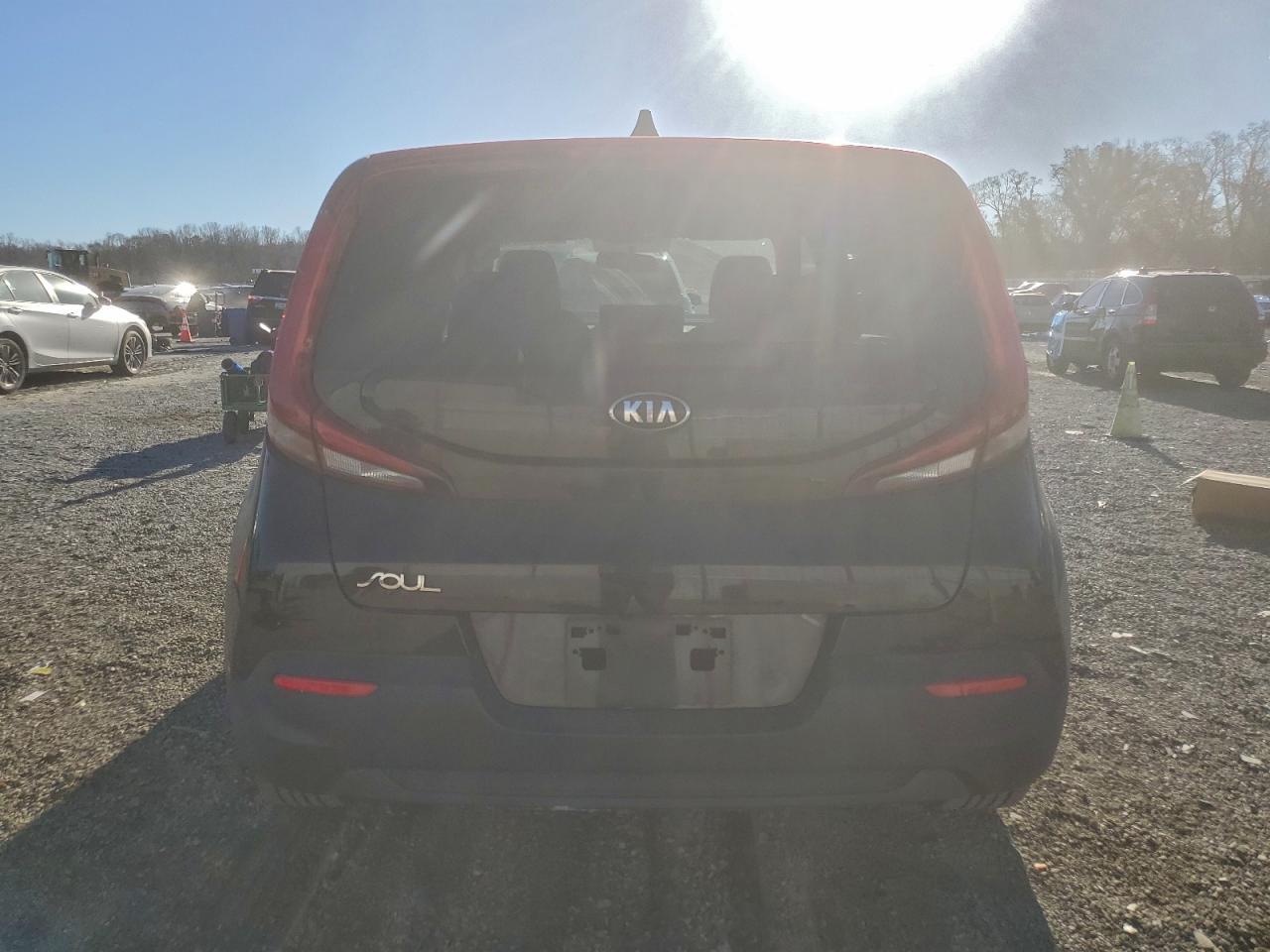 2021 KIA Soul lx