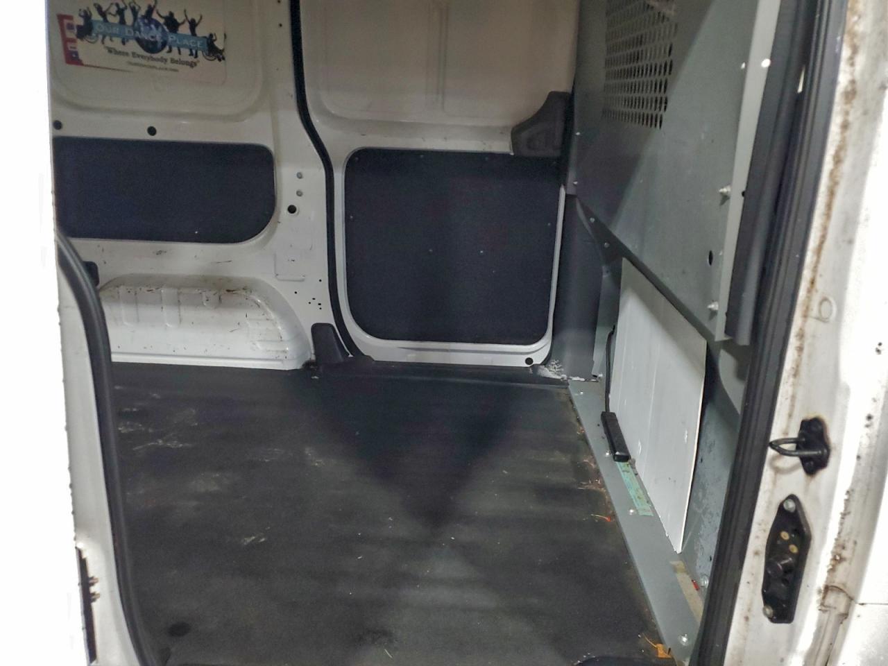 2015 Nissan NV200 2.5S