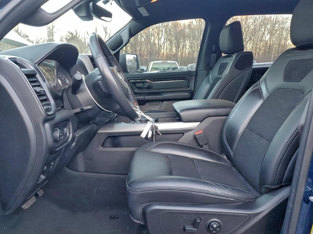2020 Dodge Ram 1500 big Horn/lone Star