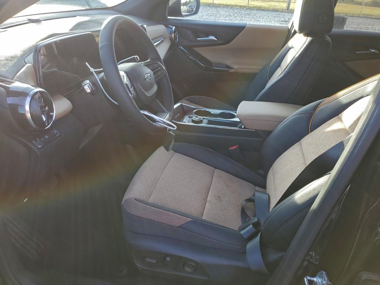 2025 Chevrolet Equinox Active
