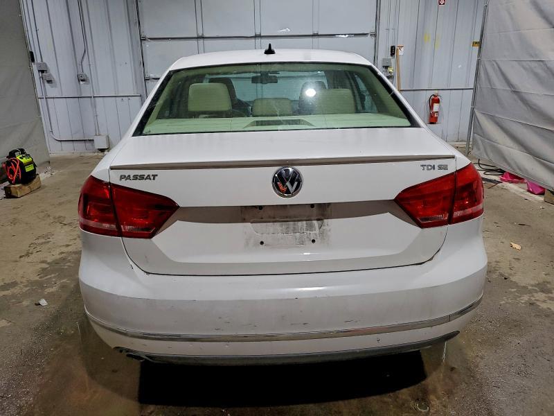 2013 Volkswagen Passat se