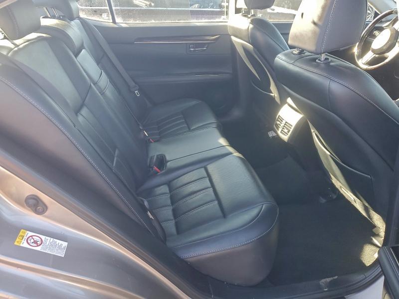 2017 Lexus ES