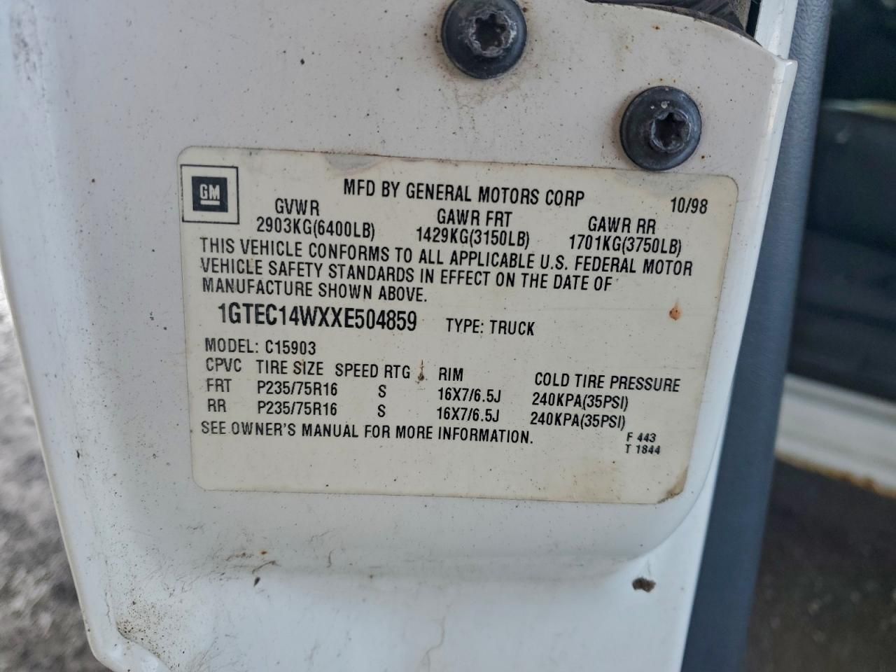 1999 GMC New Sierra C1500