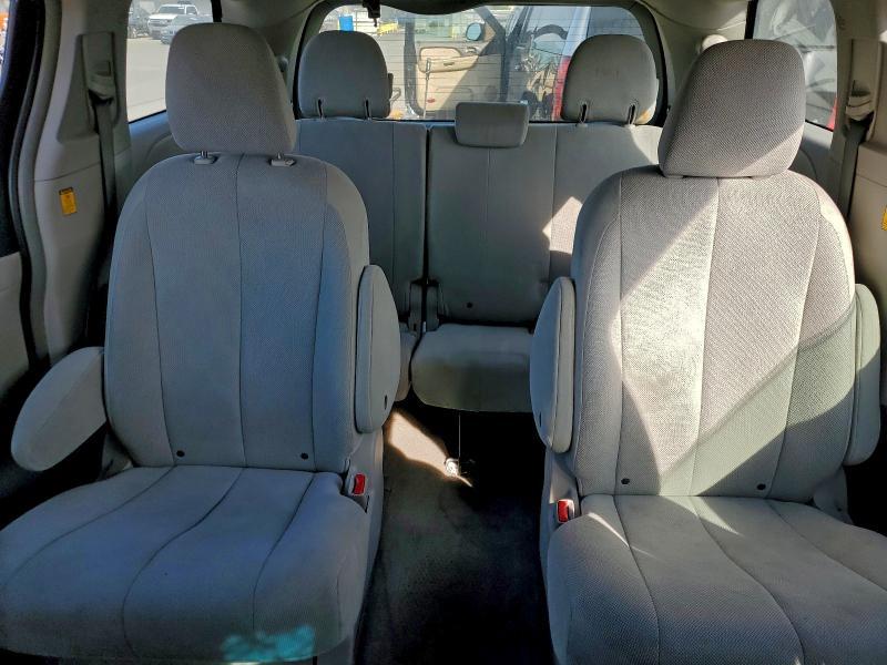 2012 Toyota Sienna Base