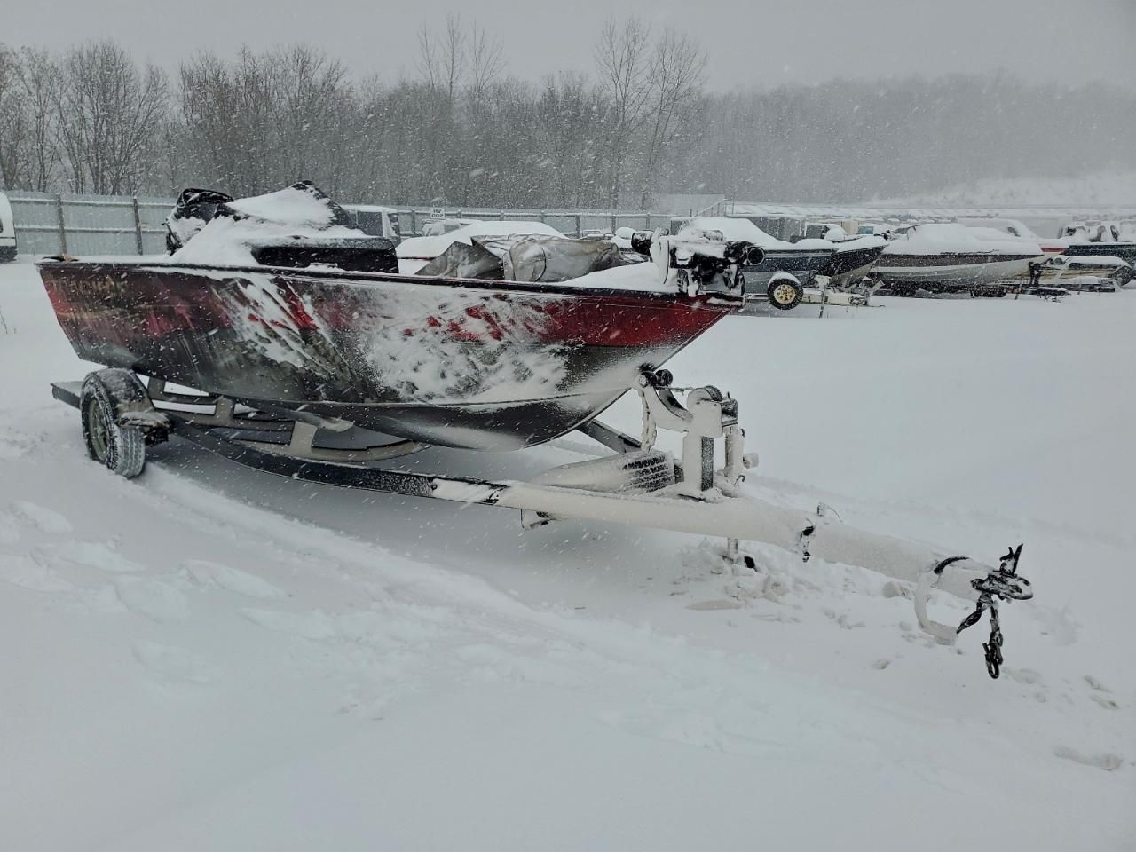 2014 Tracker Boat-boat