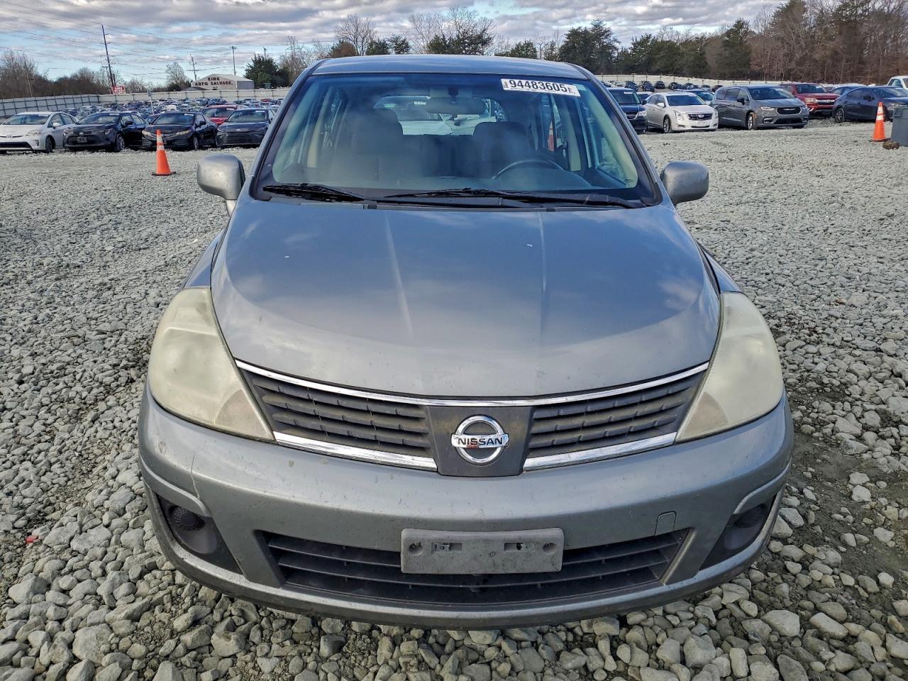 2008 Nissan Versa s