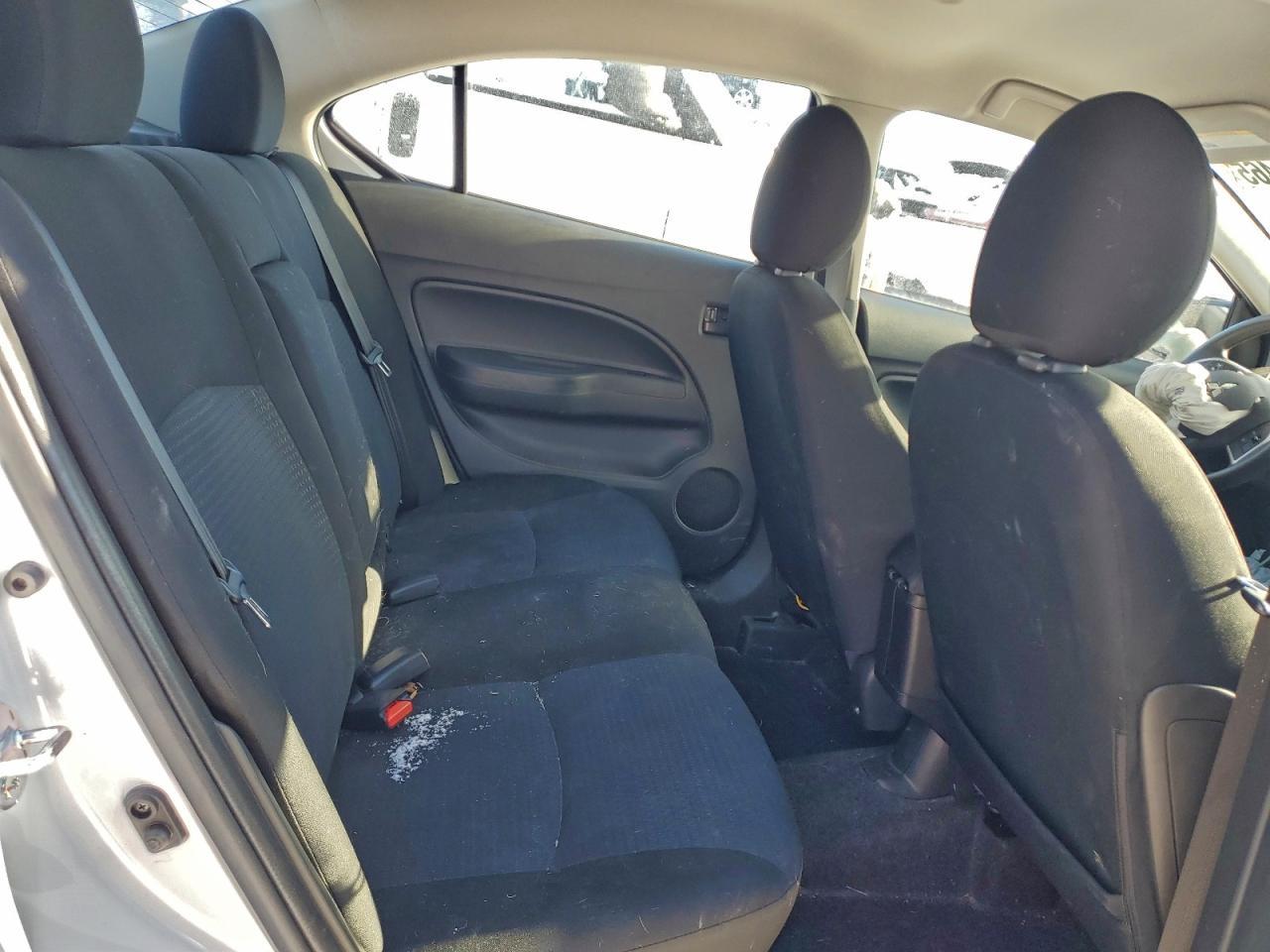 2023 Mitsubishi Mirage G4 es