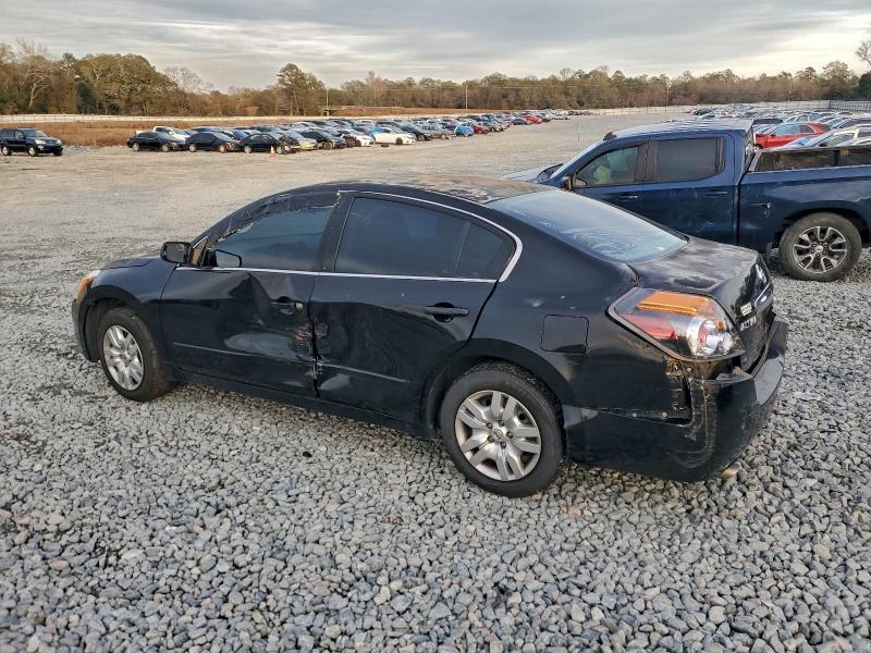 2010 Nissan Altima Base