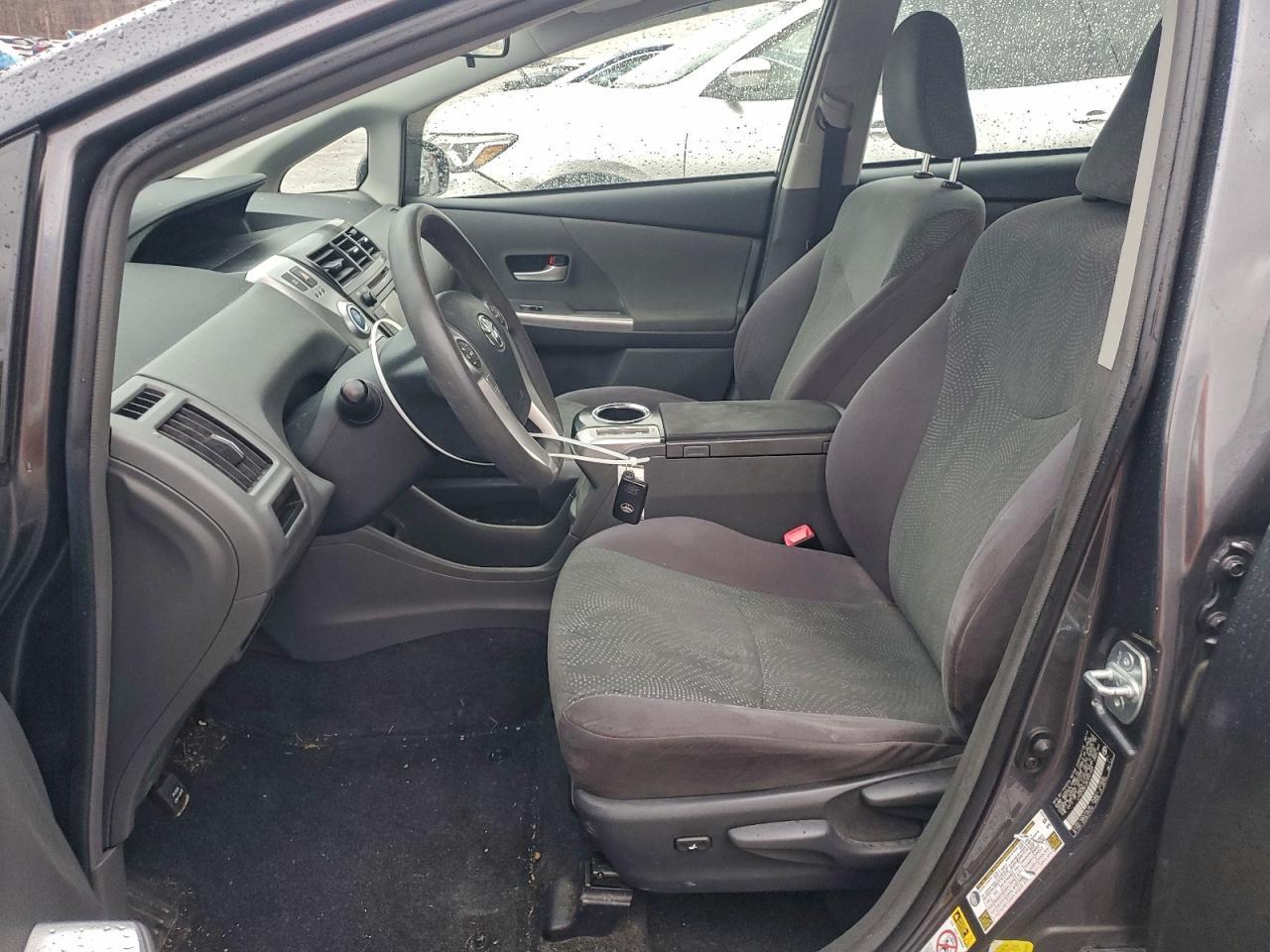 2014 Toyota Prius v