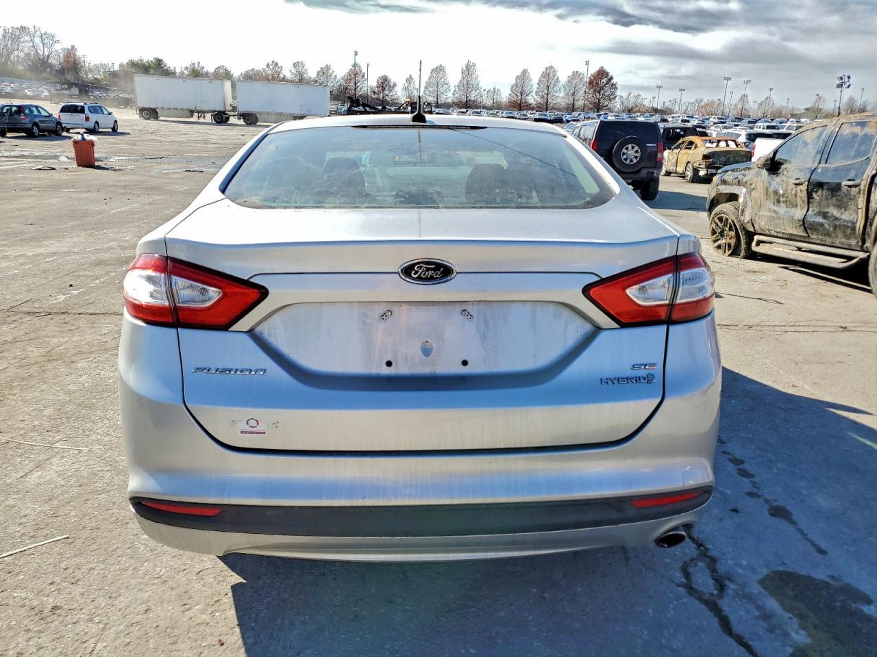 2013 Ford Fusion se Hybrid