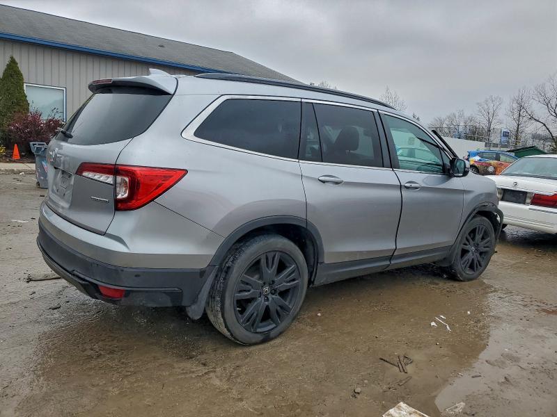 2021 Honda Pilot se