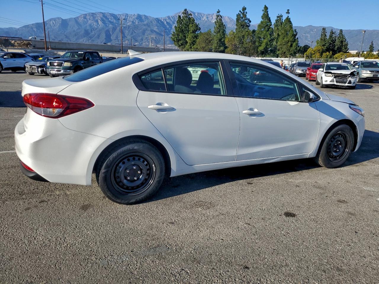 2018 KIA Forte lx