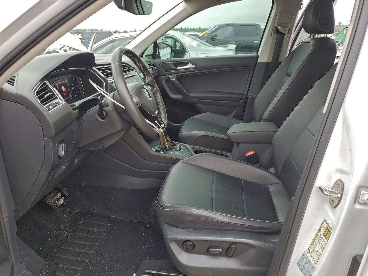 2021 Volkswagen Tiguan se