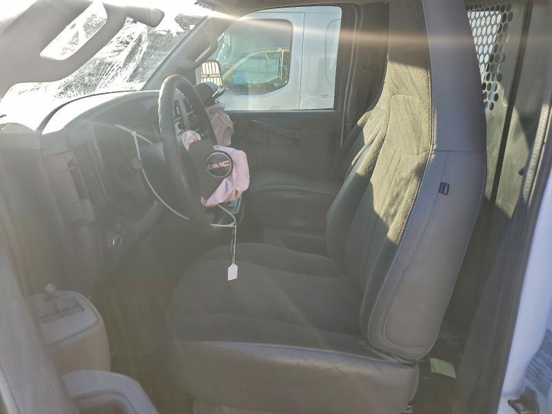 2021 GMC Savana G2500 Delivery Van