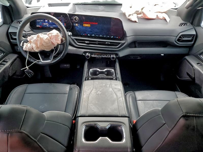 2026 Chevrolet Silverado lt