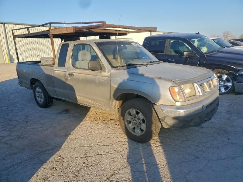 2000 Nissan Frontier King cab xe